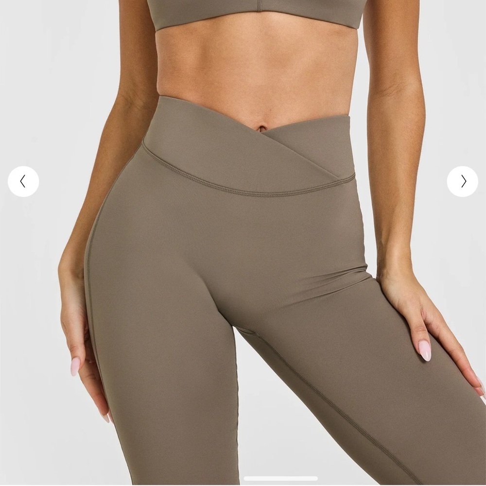 UNIFIED WRAP FLARED BOTTOMS
